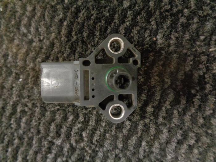 Gebruikte Turbodruk sensor Volkswagen Golf V (1K1) 2.0 TDI 16V Prijs € 15,00 Margeregeling aangeboden door Westerhof autodemontage