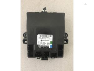 Gebruikte Deur module Mercedes A (W169) 2.0 A-200 CDI 16V 5-Drs. Prijs € 20,00 Margeregeling aangeboden door Westerhof autodemontage
