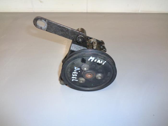 Stuurpomp van een MINI Mini One/Cooper (R50) 1.4 D One 2005