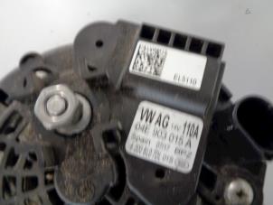 Gebruikte Alternator Volkswagen Polo V (6R) 1.0 TSI 12V BlueMotion Prijs € 40,00 Margeregeling aangeboden door Westerhof autodemontage