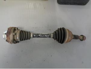 Gebruikte Aandrijfas rechts-voor Volkswagen Touareg (7LA/7L6) 3.0 TDI V6 24V Prijs € 50,00 Margeregeling aangeboden door Westerhof autodemontage