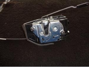 Gebruikte Deurslot Mechaniek 4Deurs links-achter BMW 1 serie (F20) 116i 1.6 16V Prijs € 30,00 Margeregeling aangeboden door Westerhof autodemontage