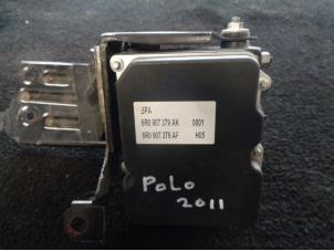 Gebruikte ABS Pomp Volkswagen Polo V (6R) 1.6 TDI 16V 90 Prijs € 50,00 Margeregeling aangeboden door Westerhof autodemontage