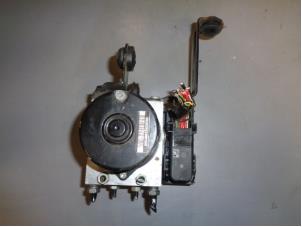 Gebruikte ABS Pomp Volvo C70 (MC) 2.0 D 16V Prijs € 100,00 Margeregeling aangeboden door Westerhof autodemontage