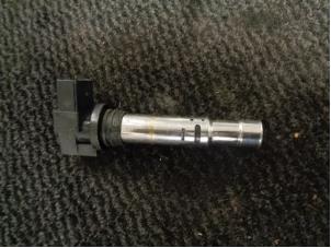 Gebruikte Pen Bobine Volkswagen Polo V (6R) 1.4 16V Prijs € 10,00 Margeregeling aangeboden door Westerhof autodemontage