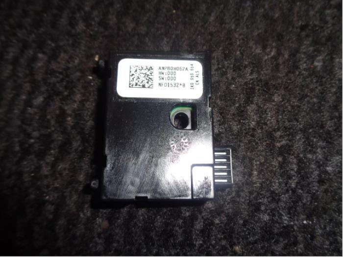 Gebruikte Computer Diversen Volkswagen Caddy III (2KA,2KH,2CA,2CH) 1.9 TDI Prijs € 35,00 Margeregeling aangeboden door Westerhof autodemontage