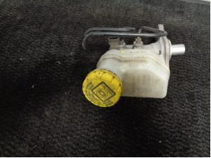 Gebruikte Hoofdremcilinder Fiat 500 (312) 1.4 16V Prijs € 25,00 Margeregeling aangeboden door Westerhof autodemontage