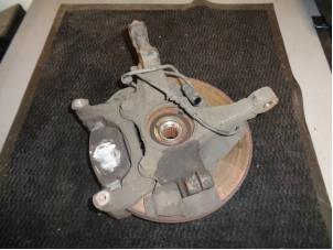 Gebruikte Asschenkel rechts-voor Opel Corsa D 1.4 16V Twinport Prijs € 30,00 Margeregeling aangeboden door Westerhof autodemontage