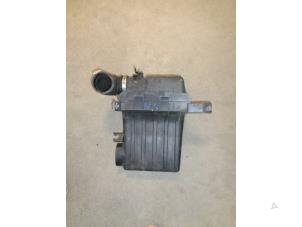 Gebruikte Luchtfilterhuis Suzuki Swift (ZA/ZC/ZD1/2/3/9) 1.3 VVT 16V Prijs € 25,00 Margeregeling aangeboden door Westerhof autodemontage
