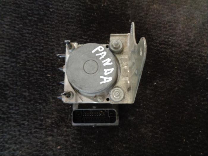 Gebruikte ABS Pomp Fiat Panda (169) 1.1 Fire Prijs € 40,00 Margeregeling aangeboden door Westerhof autodemontage