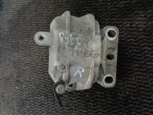 Gebruikte Motorrubber Volkswagen Golf VI (5K1) 1.4 16V Prijs € 20,00 Margeregeling aangeboden door Westerhof autodemontage