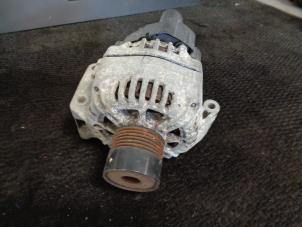 Gebruikte Dynamo Opel Astra H SW (L35) 1.3 CDTI 16V Ecotec Prijs € 35,00 Margeregeling aangeboden door Westerhof autodemontage