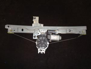 Gebruikte Raammechaniek 4Deurs rechts-voor Peugeot 207 SW (WE/WU) 1.6 16V Prijs € 30,00 Margeregeling aangeboden door Westerhof autodemontage