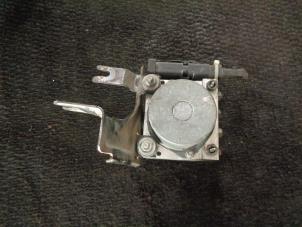 Gebruikte ABS Pomp Nissan Note (E11) 1.6 16V Prijs € 50,00 Margeregeling aangeboden door Westerhof autodemontage