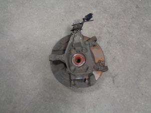 Gebruikte Asschenkel links-voor Volvo XC70 (SZ) XC70 2.4 D5 20V Prijs € 35,00 Margeregeling aangeboden door Westerhof autodemontage