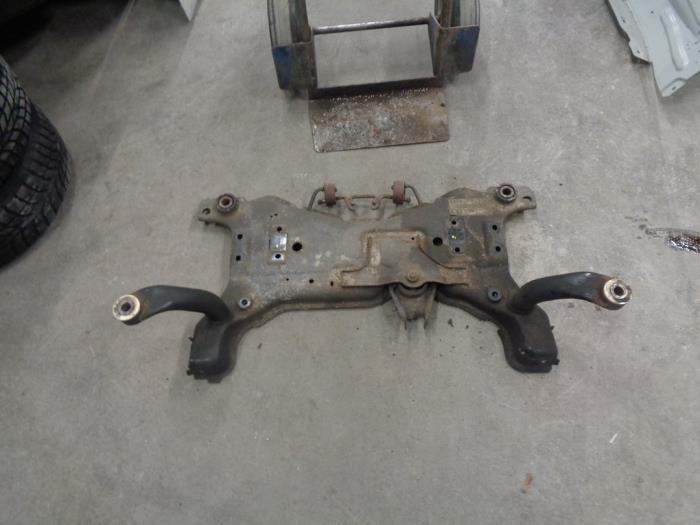 Gebruikte Subframe Ford Focus C-Max 1.8 16V Prijs € 40,00 Margeregeling aangeboden door Westerhof autodemontage