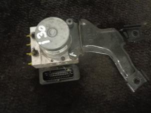 Gebruikte ABS Pomp Hyundai i30 (PDEB5/PDEBB/PDEBD/PDEBE) 1.6 CRDi 16V VGT Prijs € 90,00 Margeregeling aangeboden door Westerhof autodemontage