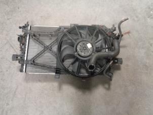 Gebruikte Koelerset Opel Astra H (L48) 1.6 16V Prijs € 50,00 Margeregeling aangeboden door Westerhof autodemontage