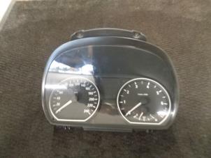 Gebruikte Tellerklok BMW 1 serie (E87/87N) 118i 16V Prijs € 45,00 Margeregeling aangeboden door Westerhof autodemontage