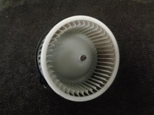 Gebruikte Aanjager Hyundai i30 (PDEB5/PDEBB/PDEBD/PDEBE) 1.6 CRDi 16V VGT Prijs € 35,00 Margeregeling aangeboden door Westerhof autodemontage