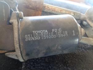 Gebruikte Ruitenwismotor + Mechaniek Toyota Yaris (P1) 1.0 16V VVT-i Prijs € 25,00 Margeregeling aangeboden door Westerhof autodemontage