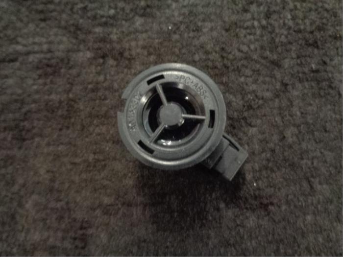 Gebruikte Speaker Fiat 500 (312) 1.2 Prijs € 20,00 Margeregeling aangeboden door Westerhof autodemontage