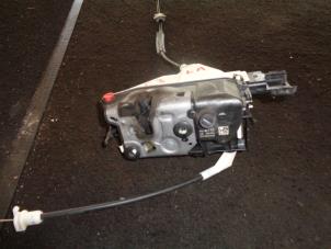 Gebruikte Deurslot Mechaniek 4Deurs links-achter Citroen C3 (SC) 1.2 VTi 82 12V Prijs € 20,00 Margeregeling aangeboden door Westerhof autodemontage