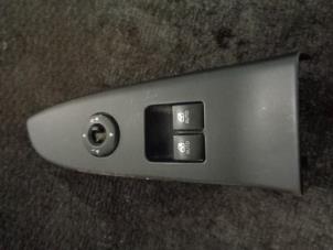 Gebruikte Elektrisch Raam Schakelaar Kia Cee'd Sporty Wagon (EDF) 1.4 16V Prijs € 15,00 Margeregeling aangeboden door Westerhof autodemontage