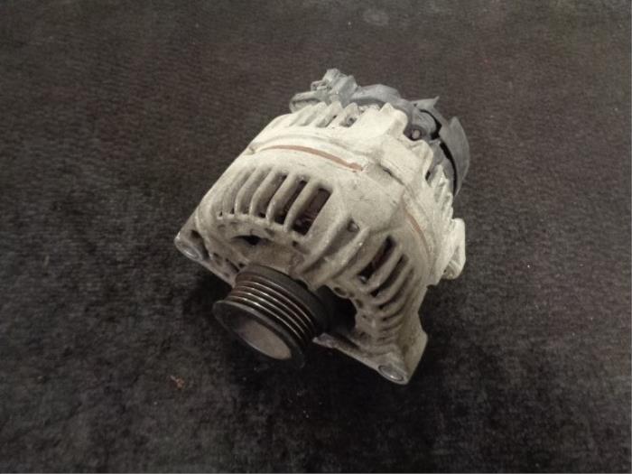Gebruikte Dynamo Opel Corsa D 1.2 16V Prijs € 35,00 Margeregeling aangeboden door Westerhof autodemontage
