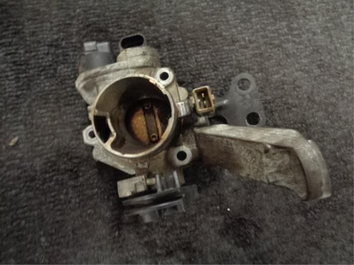 Gebruikte Gasklephuis Citroen C2 (JM) 1.1 Prijs € 20,00 Margeregeling aangeboden door Westerhof autodemontage