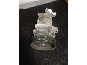 Gebruikte Pomp Airco Renault Twingo II (CN) 1.2 16V Prijs € 40,00 Margeregeling aangeboden door Westerhof autodemontage