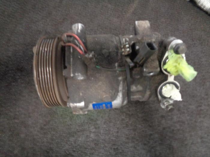 Gebruikte Aircopomp Volvo V50 (MW) 1.6 D 16V Prijs € 100,00 Margeregeling aangeboden door Westerhof autodemontage