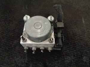 Gebruikte ABS Pomp Fiat Bravo (198A) 1.4 16V Prijs € 50,00 Margeregeling aangeboden door Westerhof autodemontage