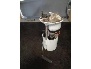 Gebruikte Benzinepomp Ford Ka II 1.2 Prijs € 35,00 Margeregeling aangeboden door Westerhof autodemontage