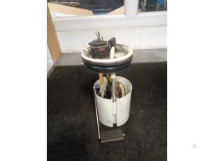 Gebruikte Benzinepomp Seat Ibiza IV (6J5) 1.4 16V Prijs € 35,00 Margeregeling aangeboden door Westerhof autodemontage