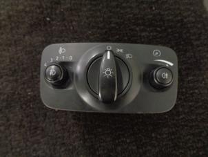 Gebruikte Schakelaar Licht Ford Mondeo IV Wagon 2.0 16V Prijs € 25,00 Margeregeling aangeboden door Westerhof autodemontage