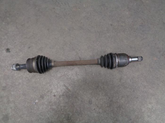 Gebruikte Steekas links-voor Ford Ka II 1.2 Prijs € 35,00 Margeregeling aangeboden door Westerhof autodemontage