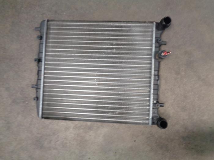 Gebruikte Radiateur Volkswagen Fox (5Z) 1.2 Prijs € 30,00 Margeregeling aangeboden door Westerhof autodemontage