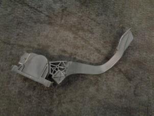 Gebruikte Sensor Gaspedaalpositie Peugeot 206+ (2L/M) 1.1 XR,XS Prijs € 20,00 Margeregeling aangeboden door Westerhof autodemontage