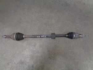 Gebruikte Aandrijfas rechts-voor Nissan Pixo (D31S) 1.0 12V Prijs € 30,00 Margeregeling aangeboden door Westerhof autodemontage