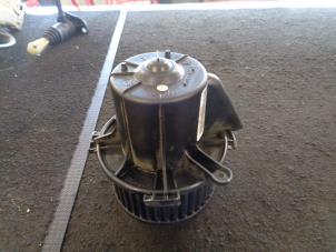 Gebruikte Chaufage Ventilatiemotor Peugeot 307 Break (3E) 1.6 16V Prijs € 25,00 Margeregeling aangeboden door Westerhof autodemontage