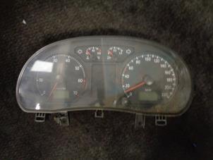 Gebruikte Kilometerteller KM Volkswagen Polo IV (9N1/2/3) 1.2 Prijs € 35,00 Margeregeling aangeboden door Westerhof autodemontage