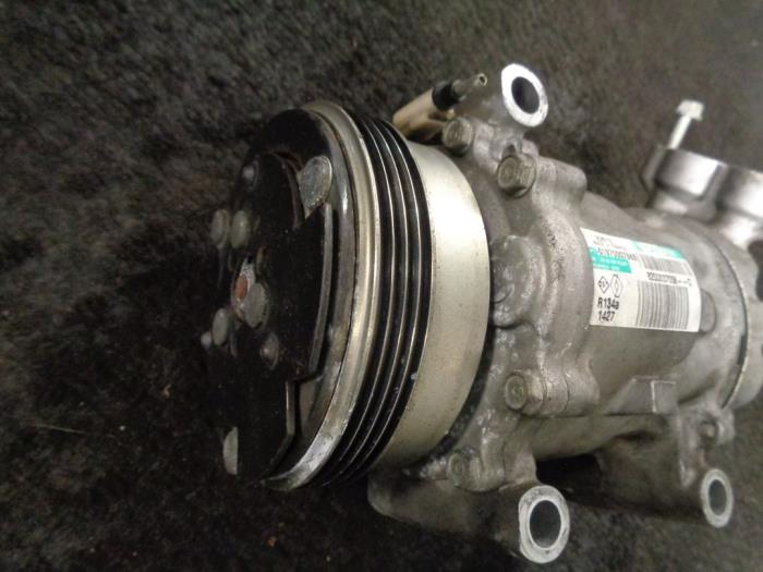 Gebruikte Aircopomp Renault Twingo (C06) 1.2 16V Prijs € 60,00 Margeregeling aangeboden door Westerhof autodemontage