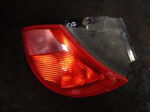 Gebruikte Achterlicht rechts Mitsubishi Colt (Z2/Z3) 1.3 16V Prijs € 25,00 Margeregeling aangeboden door Westerhof autodemontage