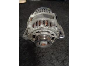 Gebruikte Alternator Chevrolet Spark (M300) 1.0 16V Prijs € 35,00 Margeregeling aangeboden door Westerhof autodemontage