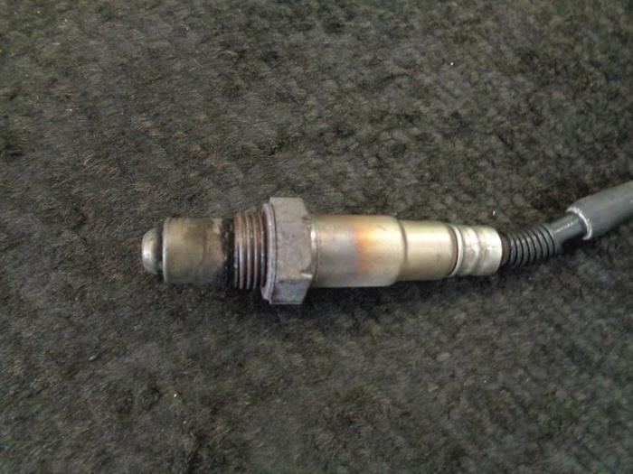 Lambda Sonde van een Volkswagen Golf VI Variant (AJ5/1KA) 1.4 TSI 122 16V 2010