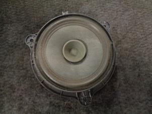 Gebruikte Luidspreker Nissan Note (E11) 1.4 16V Prijs € 10,00 Margeregeling aangeboden door Westerhof autodemontage