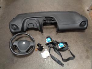 Gebruikte Airbag set + dashboard Citroen C1 1.0 Vti 68 12V Prijs € 400,00 Margeregeling aangeboden door Westerhof autodemontage