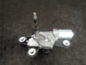 Gebruikte Ruitenwissermotor achter Ford Fiesta 6 (JA8) 1.25 16V Prijs € 25,00 Margeregeling aangeboden door Westerhof autodemontage