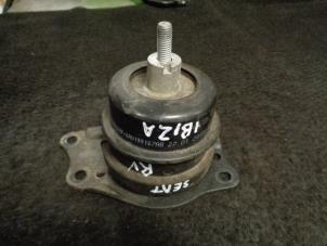 Gebruikte Motorrubber Seat Ibiza IV (6J5) 1.2 TSI Prijs € 25,00 Margeregeling aangeboden door Westerhof autodemontage